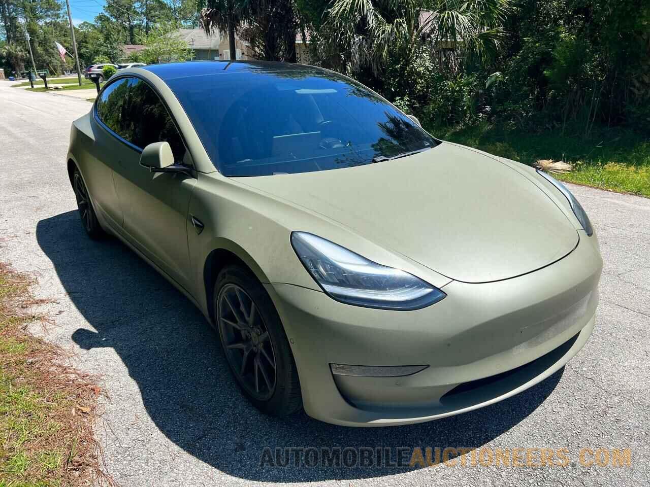 5YJ3E1EA9KF192979 TESLA MODEL 3 2019