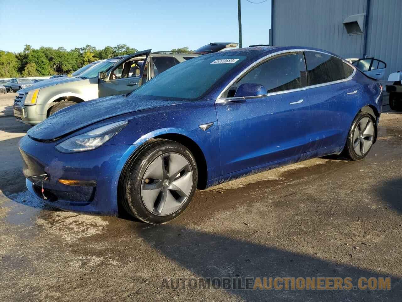 5YJ3E1EA9KF299384 TESLA MODEL 3 2019