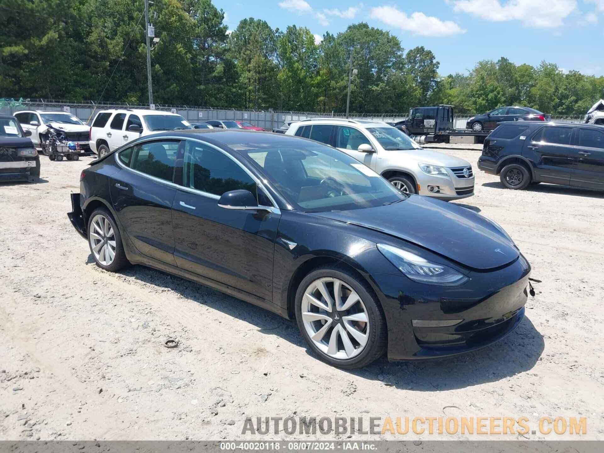 5YJ3E1EA9KF300310 TESLA MODEL 3 2019