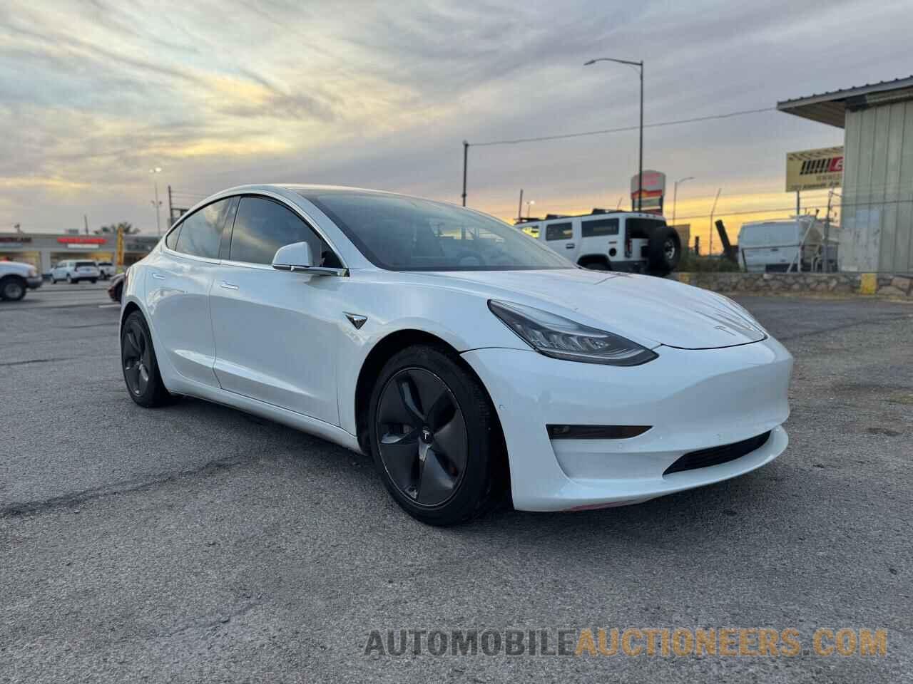 5YJ3E1EA9KF310013 TESLA MODEL 3 2019