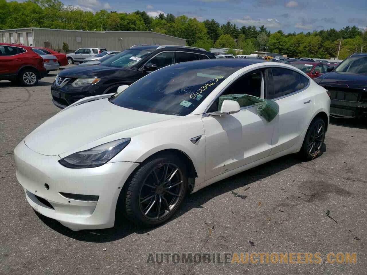 5YJ3E1EA9KF314059 TESLA MODEL 3 2019