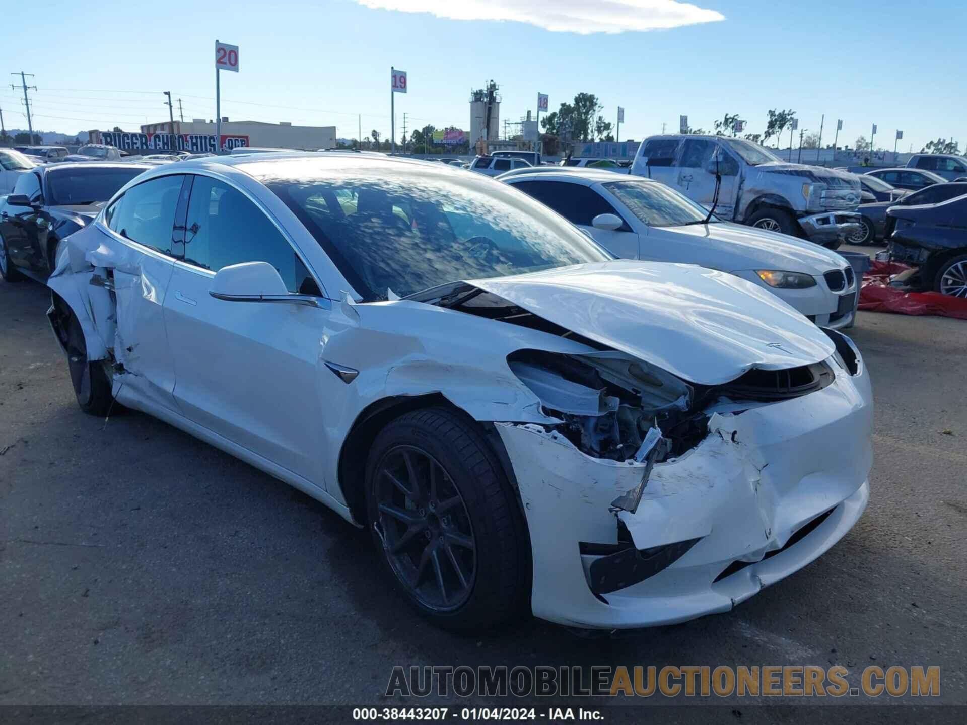 5YJ3E1EA9KF326664 TESLA MODEL 3 2019