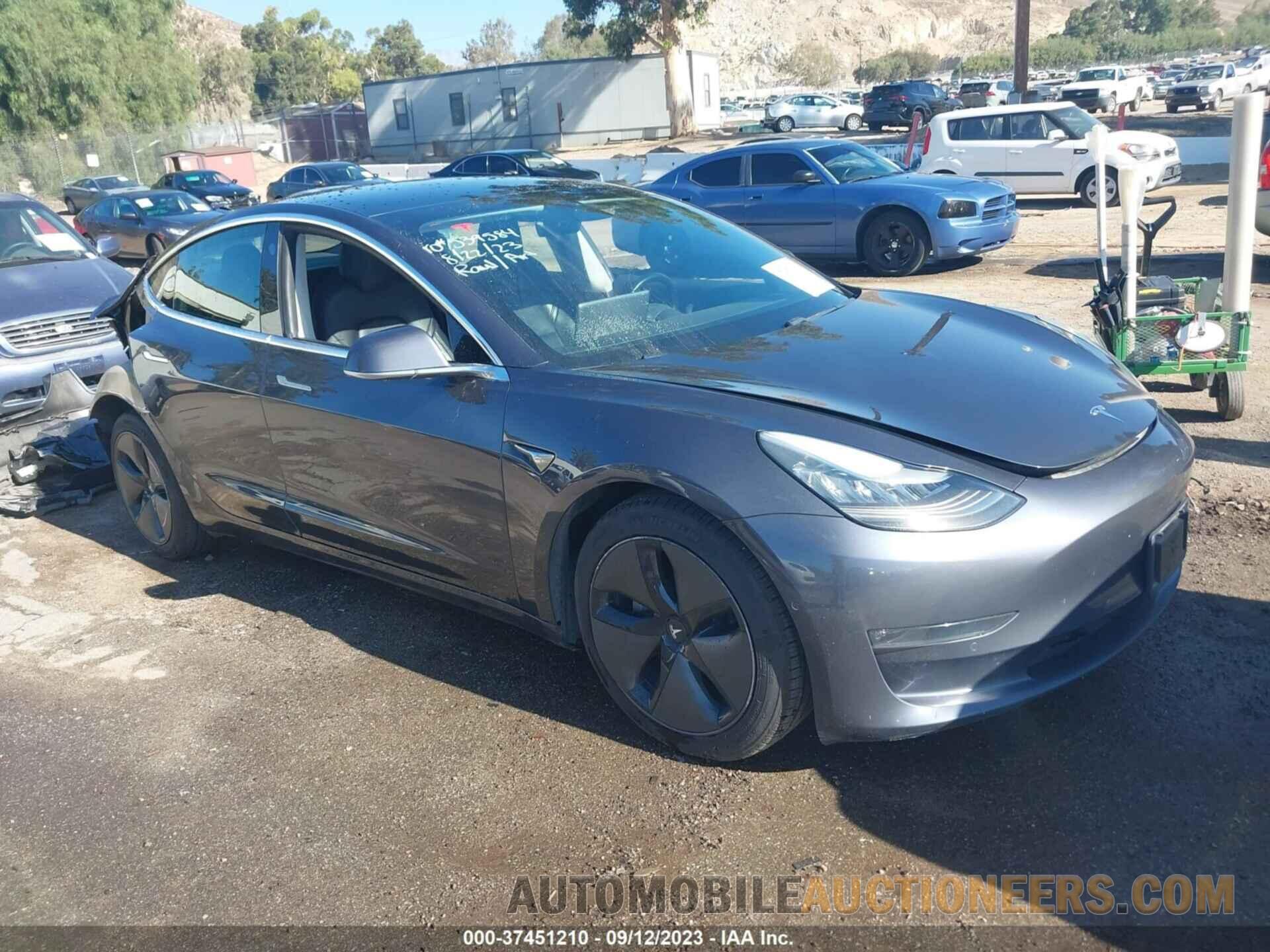 5YJ3E1EA9KF353055 TESLA MODEL 3 2019