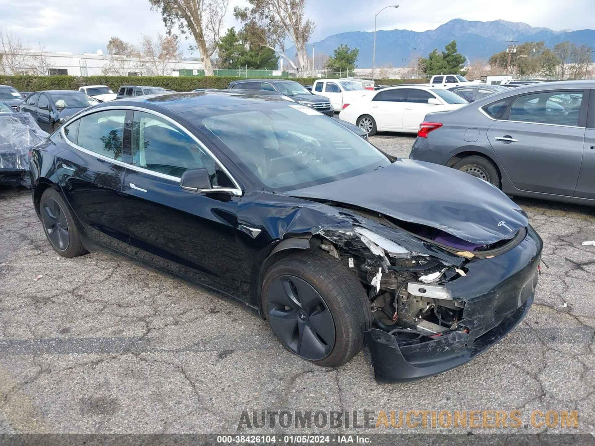 5YJ3E1EA9KF395256 TESLA MODEL 3 2019