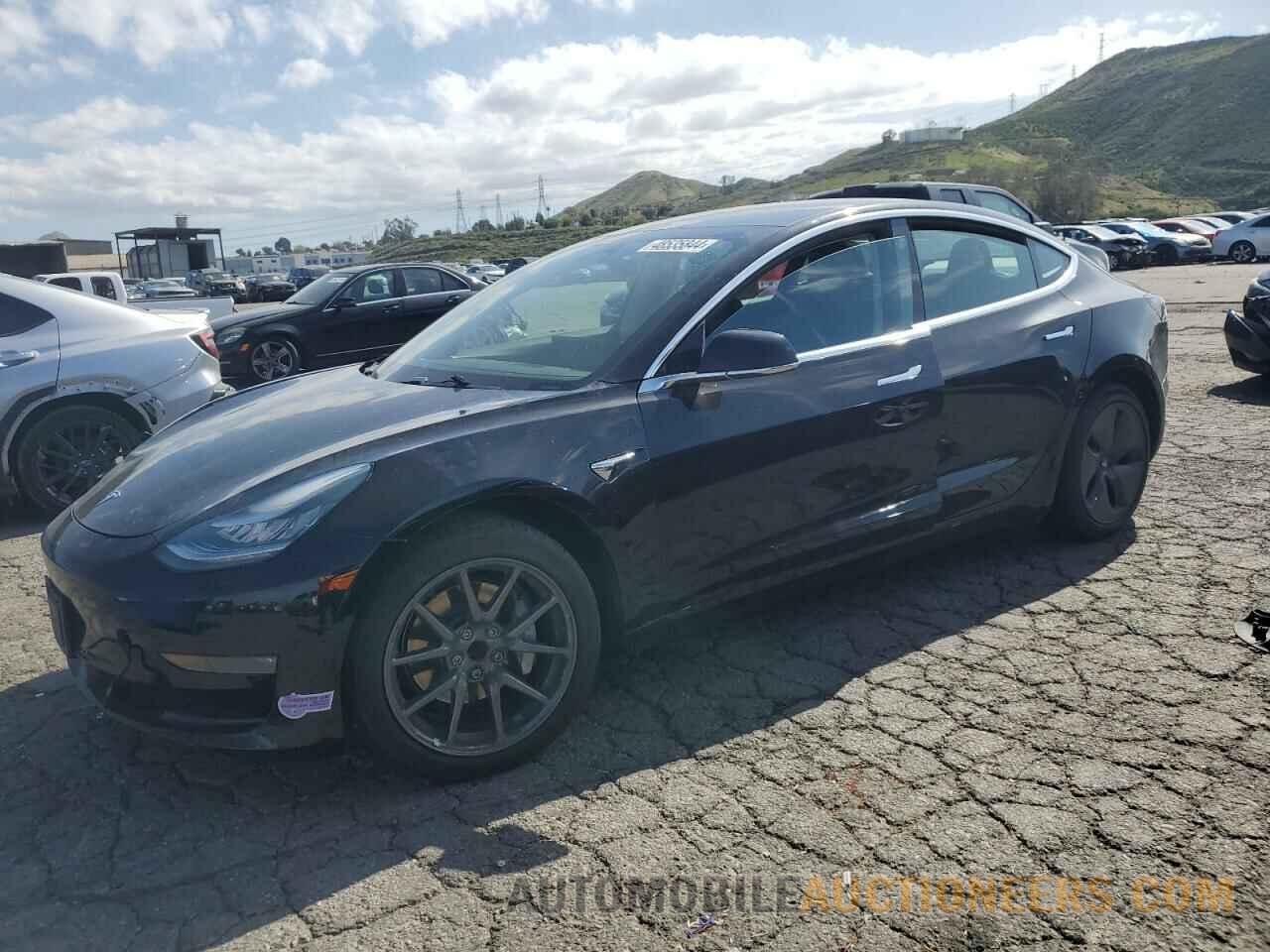 5YJ3E1EA9KF398268 TESLA MODEL 3 2019