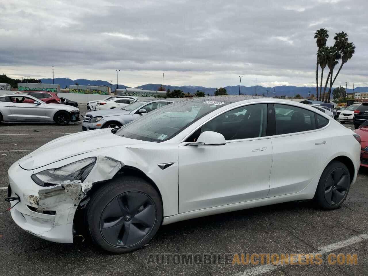 5YJ3E1EA9KF435674 TESLA MODEL 3 2019