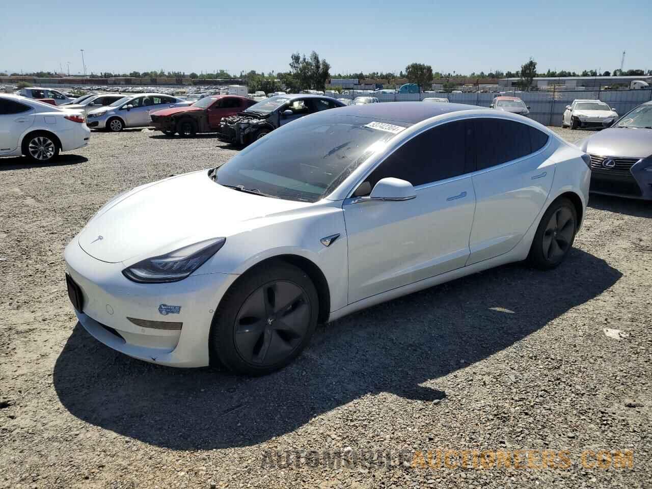 5YJ3E1EA9KF483305 TESLA MODEL 3 2019