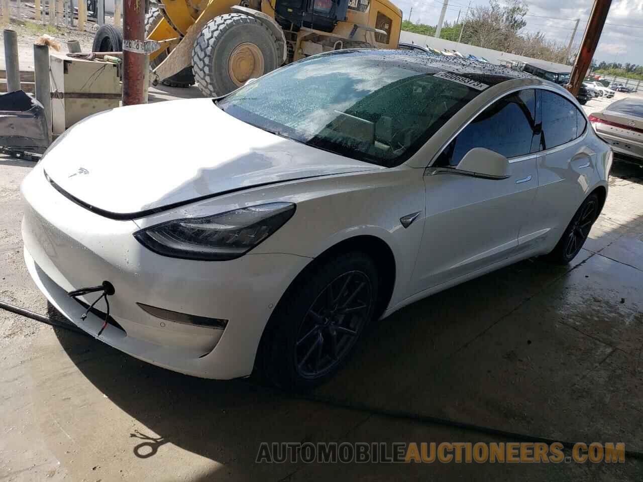 5YJ3E1EA9LF658055 TESLA MODEL 3 2020