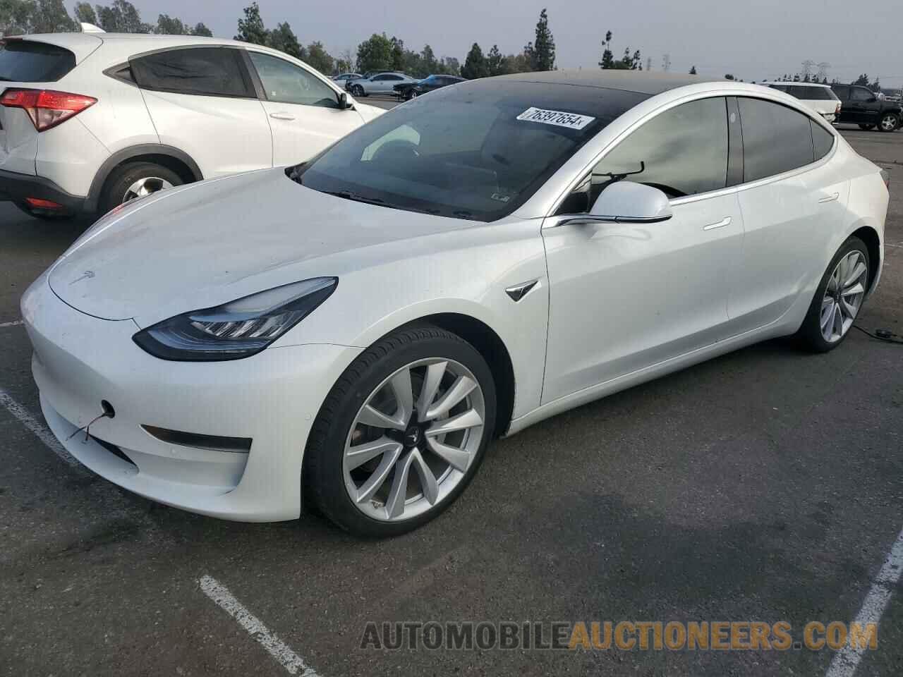 5YJ3E1EA9LF806429 TESLA MODEL 3 2020