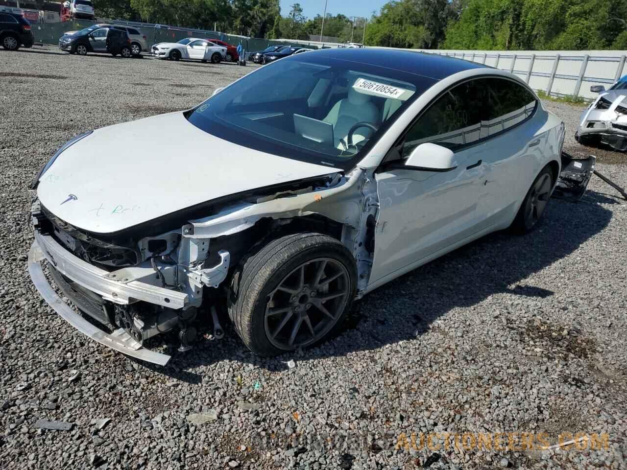 5YJ3E1EA9MF045600 TESLA MODEL 3 2021