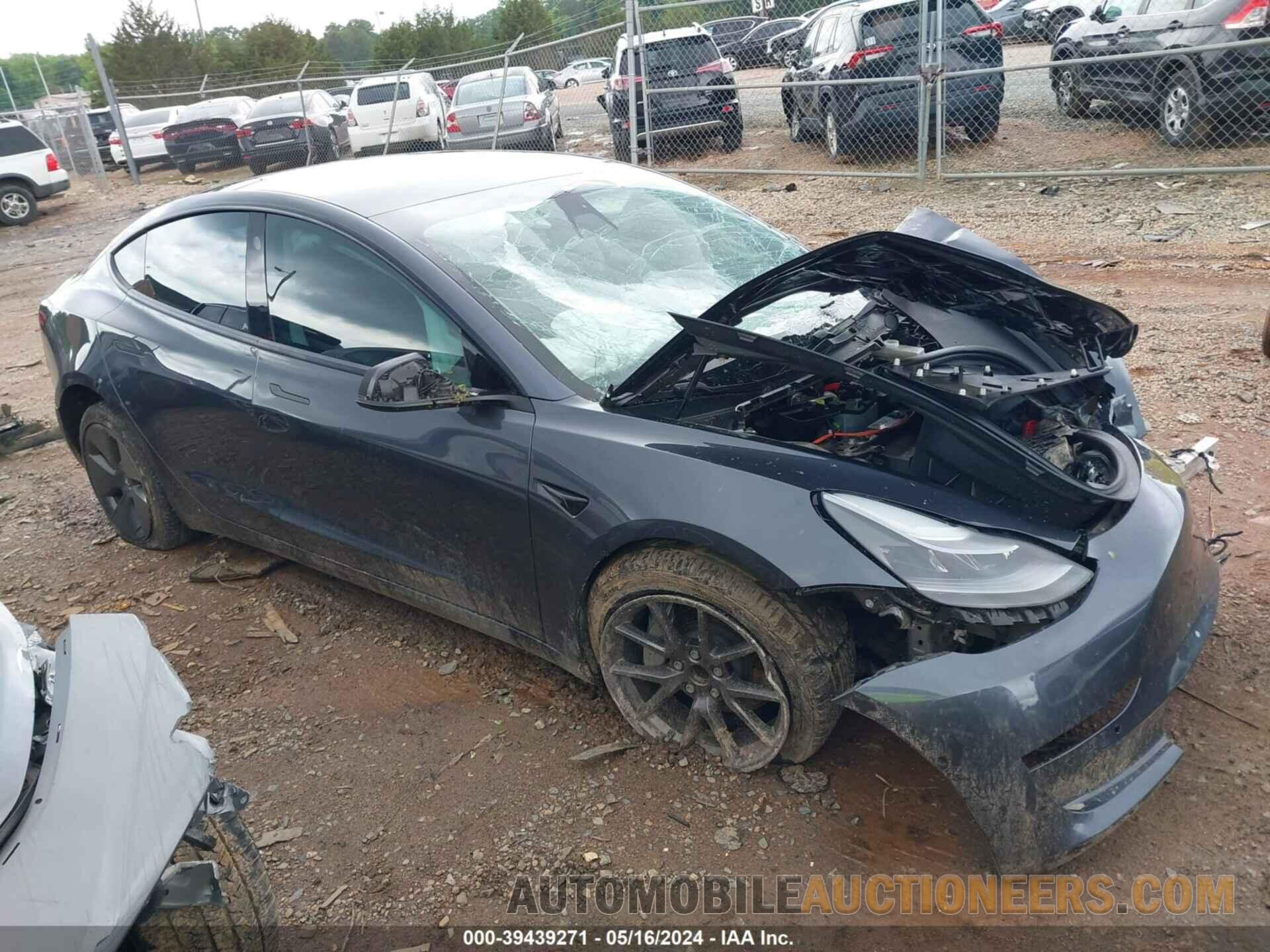 5YJ3E1EA9MF048027 TESLA MODEL 3 2021