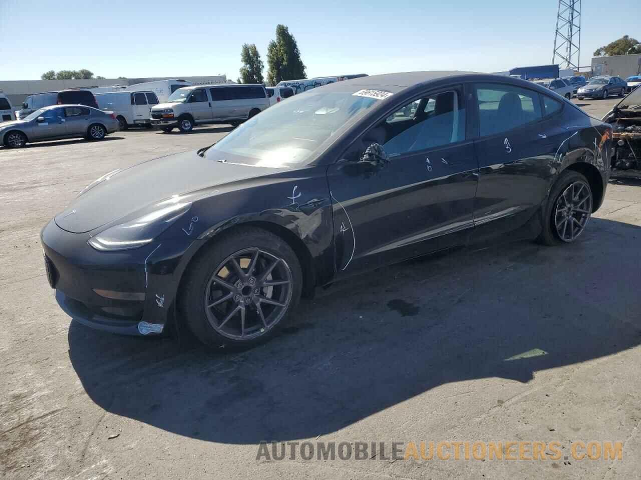 5YJ3E1EA9MF070366 TESLA MODEL 3 2021