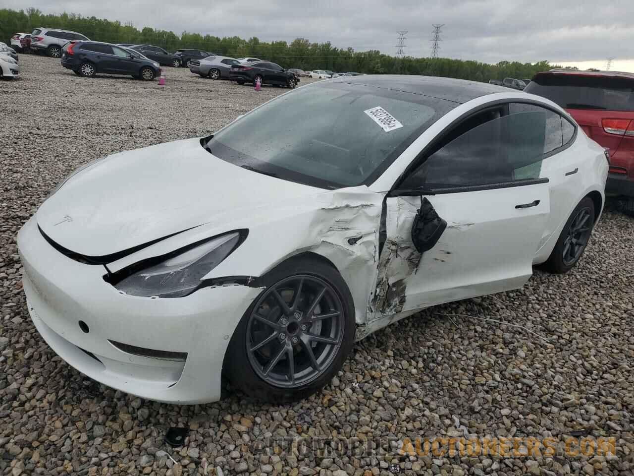 5YJ3E1EA9MF087944 TESLA MODEL 3 2021