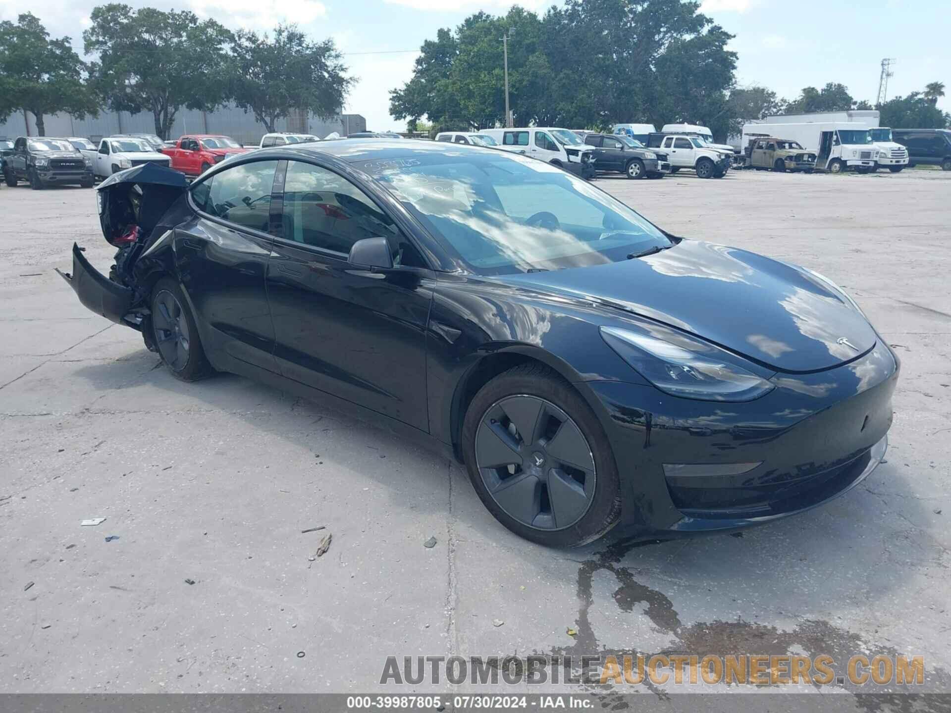 5YJ3E1EA9MF091640 TESLA MODEL 3 2021