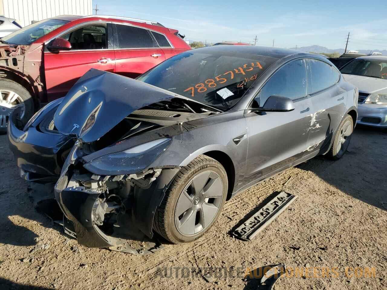 5YJ3E1EA9MF096143 TESLA MODEL 3 2021