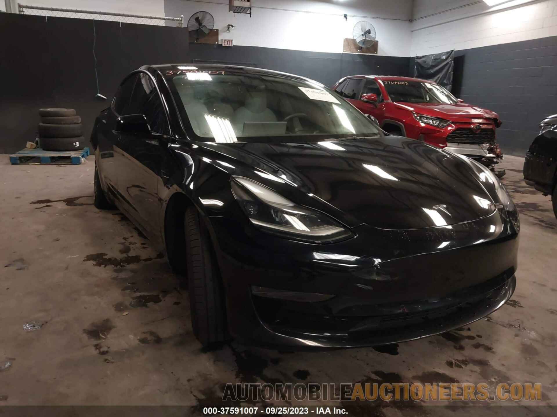 5YJ3E1EA9MF098037 TESLA MODEL 3 2021