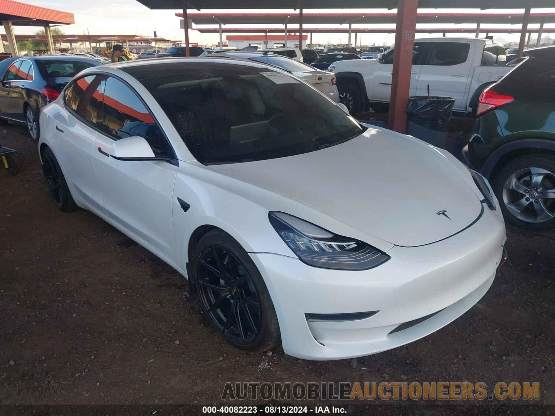 5YJ3E1EA9MF837097 TESLA MODEL 3 2021