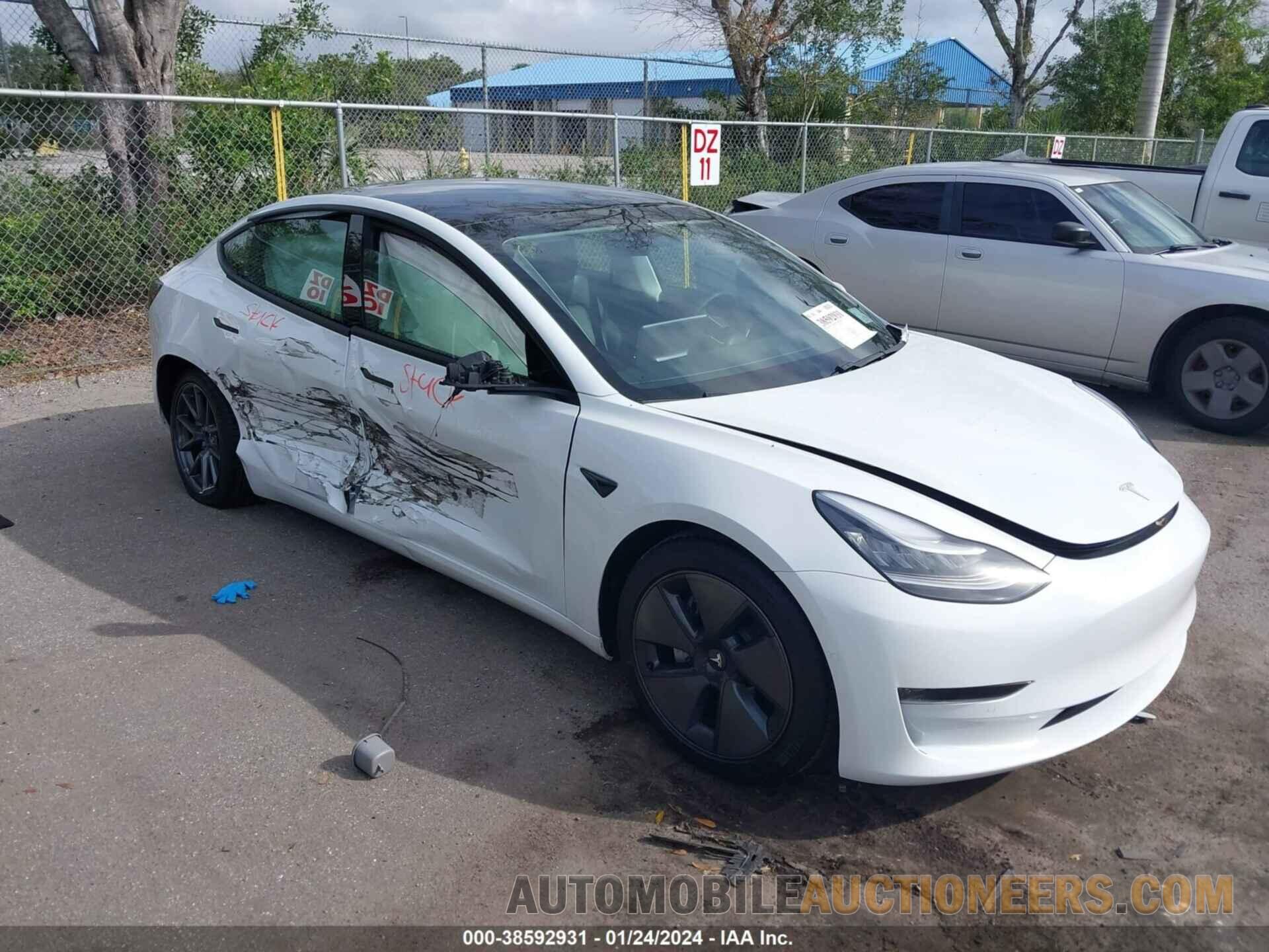 5YJ3E1EA9MF853672 TESLA MODEL 3 2021