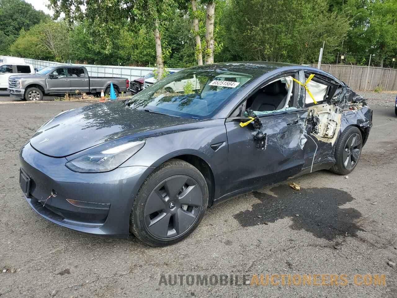 5YJ3E1EA9MF992457 TESLA MODEL 3 2021