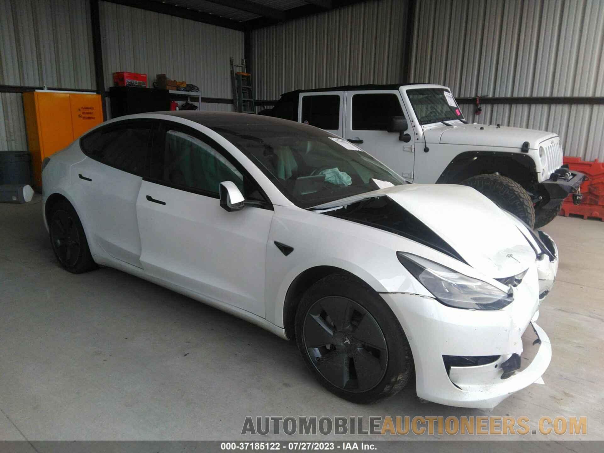 5YJ3E1EA9NF102184 TESLA MODEL 3 2022