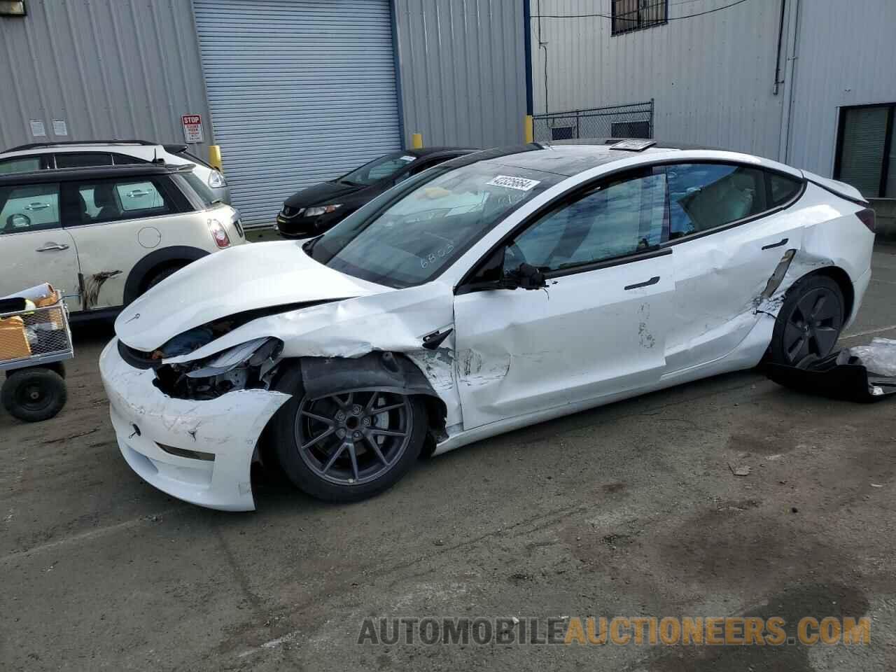 5YJ3E1EA9NF106803 TESLA MODEL 3 2022