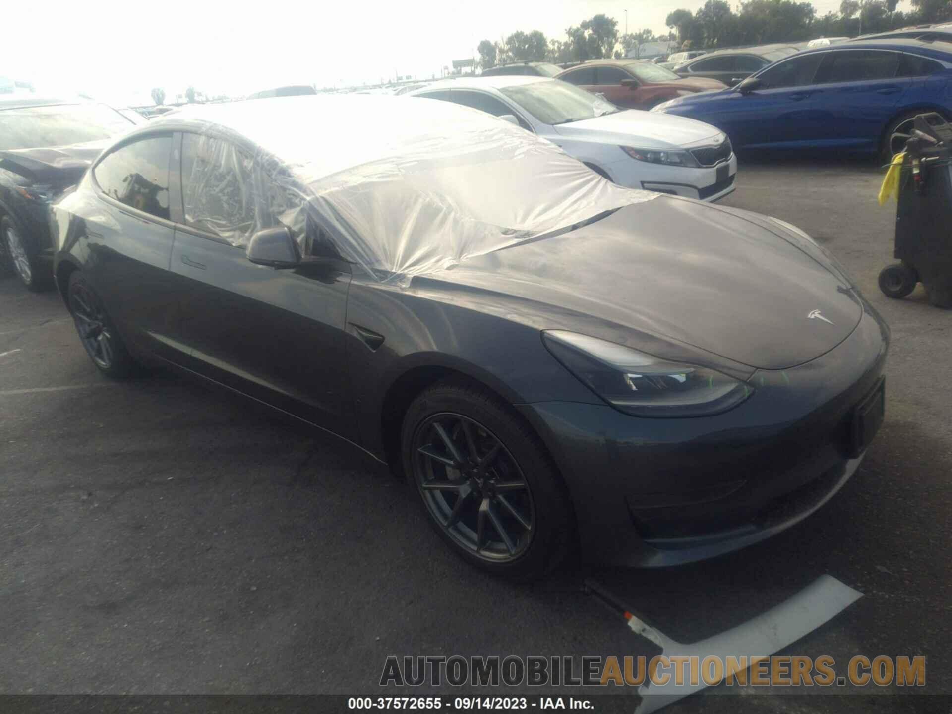 5YJ3E1EA9NF108387 TESLA MODEL 3 2022