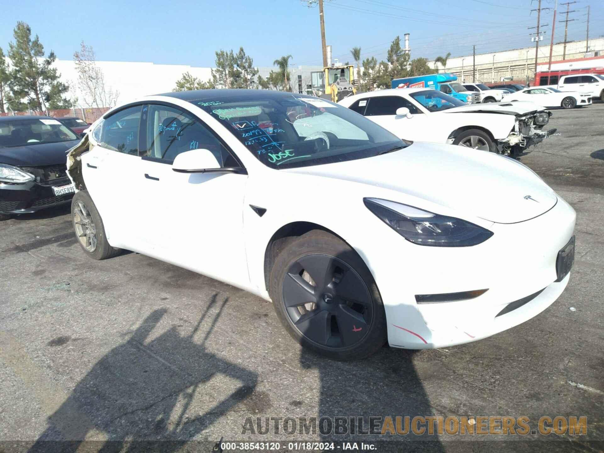 5YJ3E1EA9NF122418 TESLA MODEL 3 2022