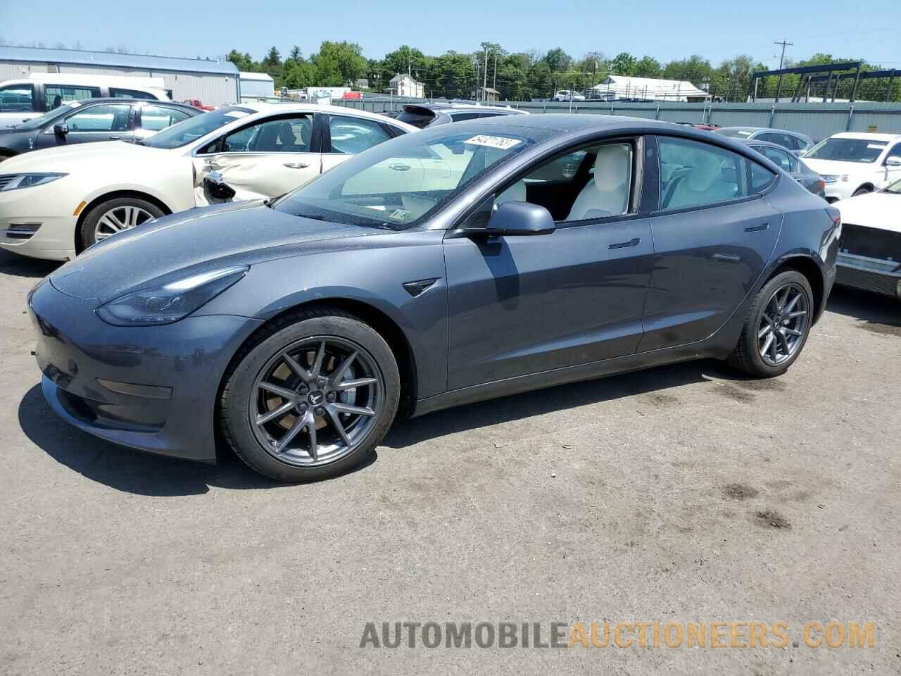 5YJ3E1EA9NF153281 TESLA MODEL 3 2022