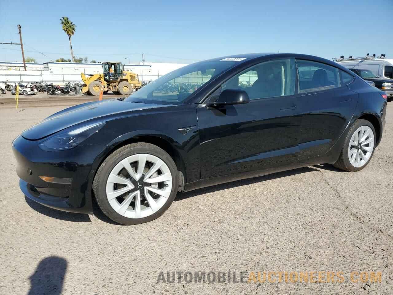 5YJ3E1EA9NF186748 TESLA MODEL 3 2022