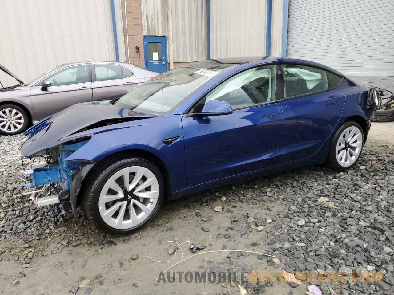 5YJ3E1EA9NF188984 TESLA MODEL 3 2022