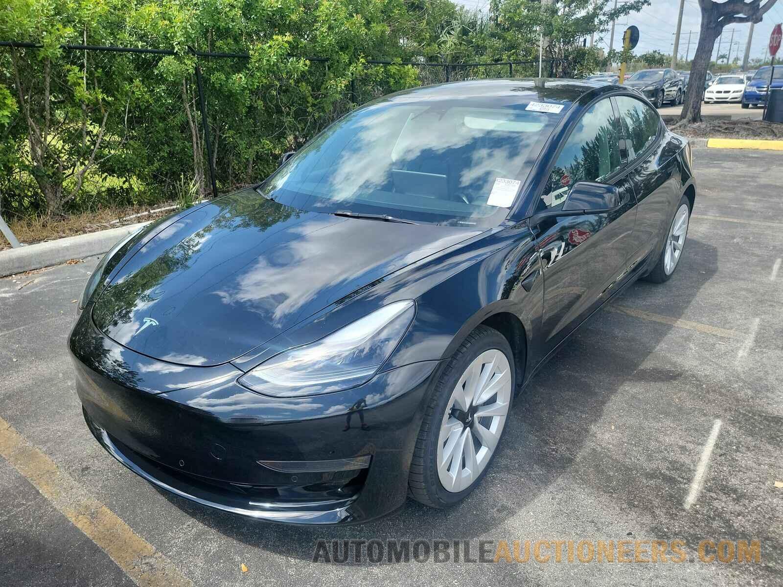 5YJ3E1EA9NF287496 Tesla Model 3 2022