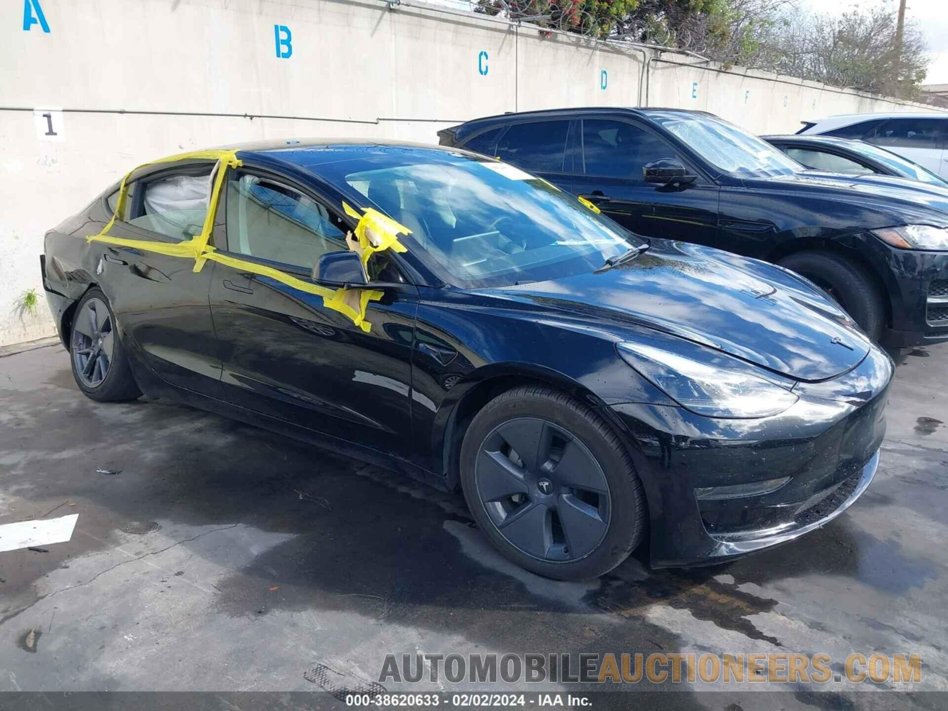 5YJ3E1EA9NF306239 TESLA MODEL 3 2022