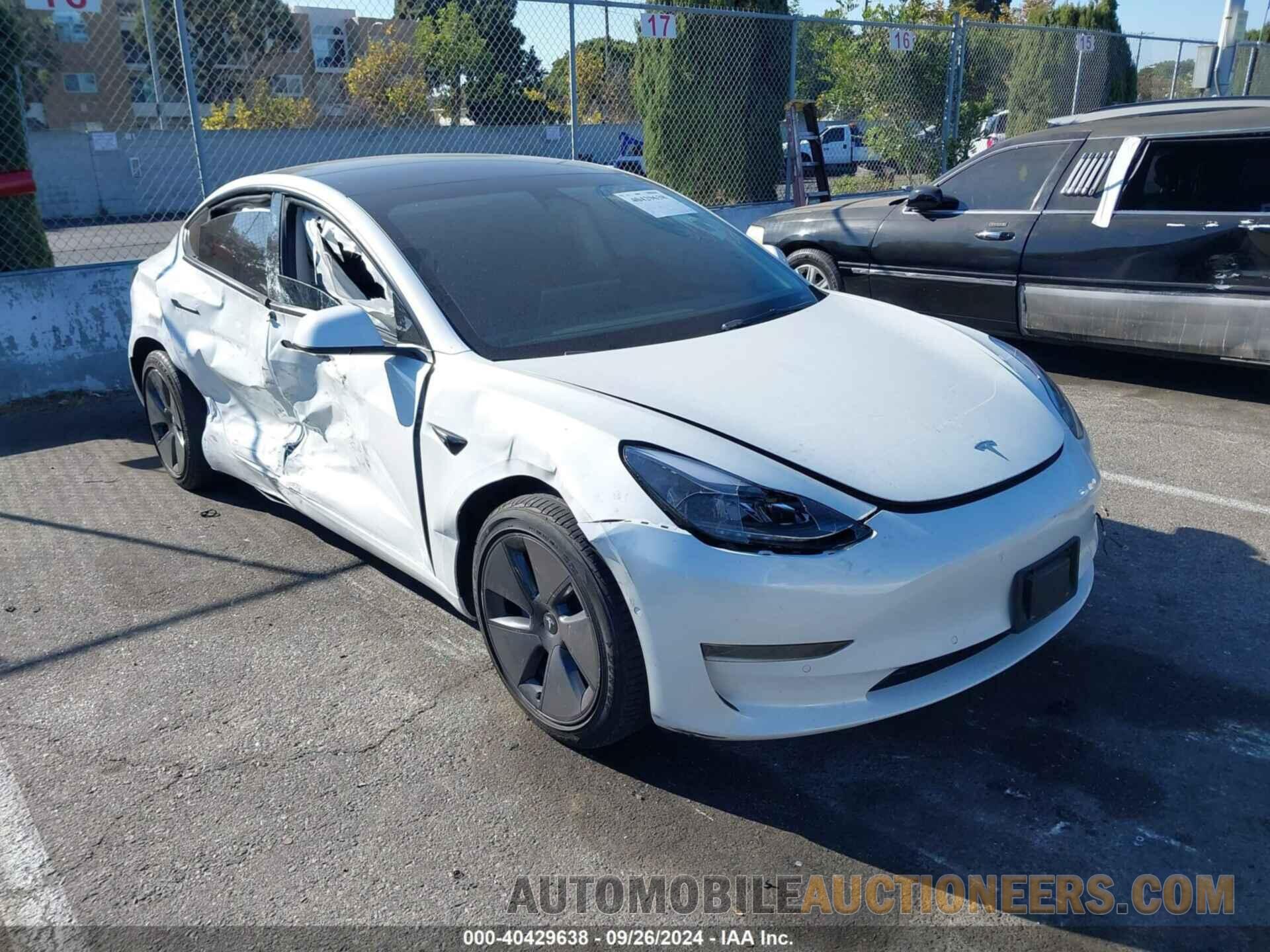 5YJ3E1EA9NF314440 TESLA MODEL 3 2022