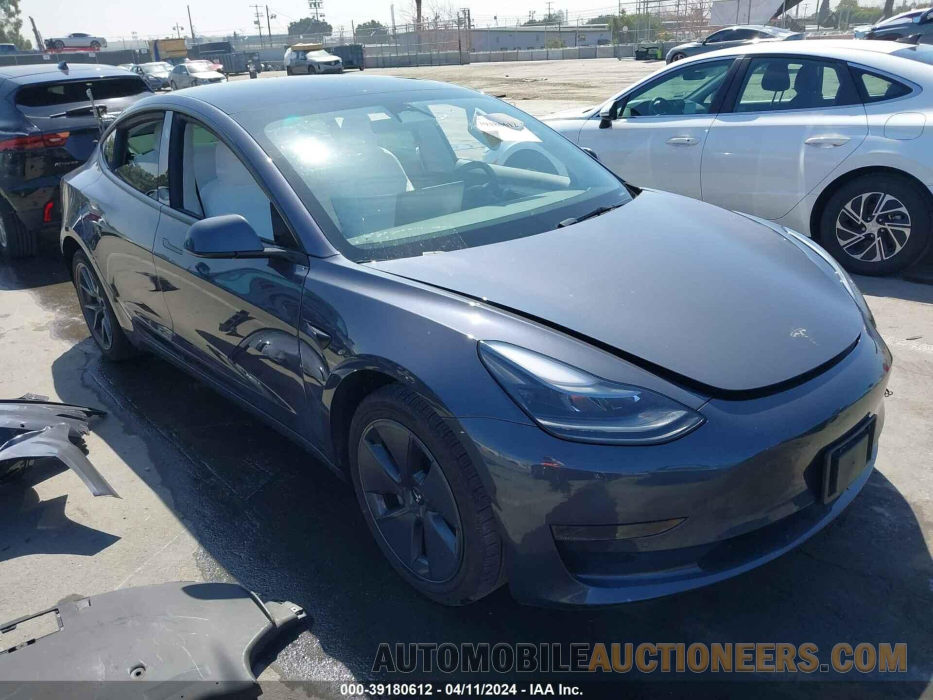 5YJ3E1EA9NF326765 TESLA MODEL 3 2022