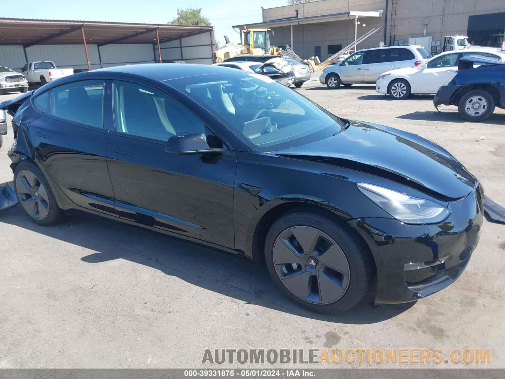 5YJ3E1EA9NF355215 TESLA MODEL 3 2022