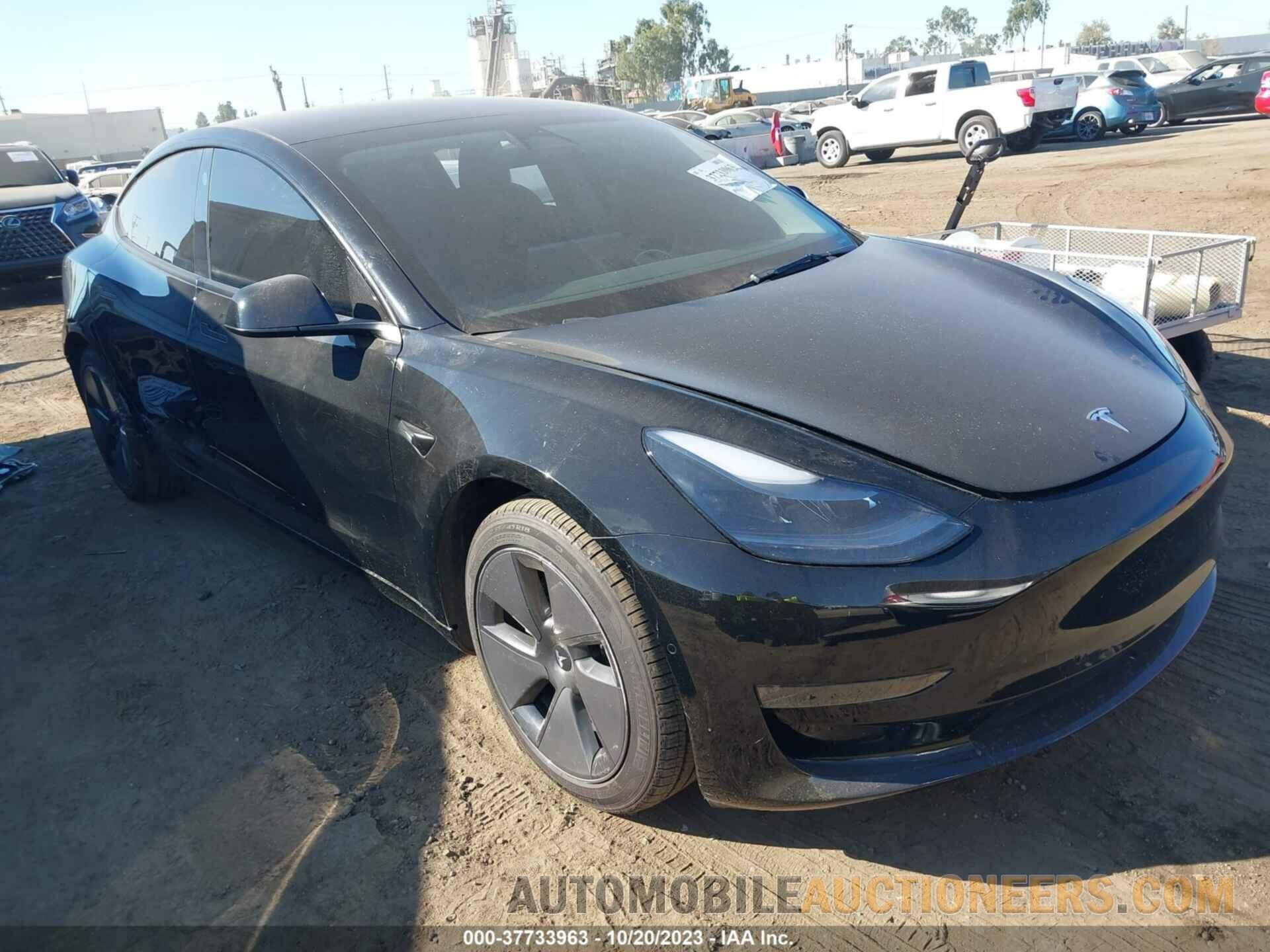 5YJ3E1EA9NF360690 TESLA MODEL 3 2022