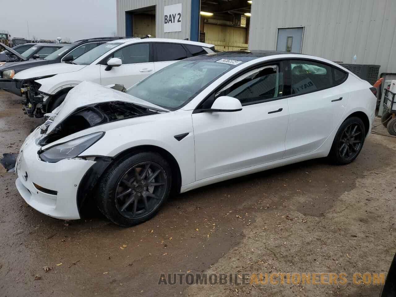 5YJ3E1EA9NF370751 TESLA MODEL 3 2022