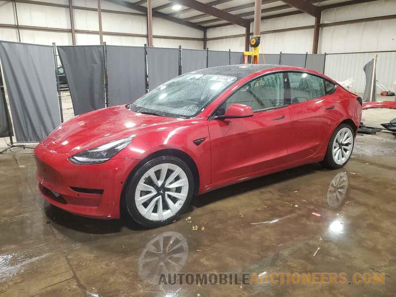 5YJ3E1EA9NF371043 TESLA MODEL 3 2022