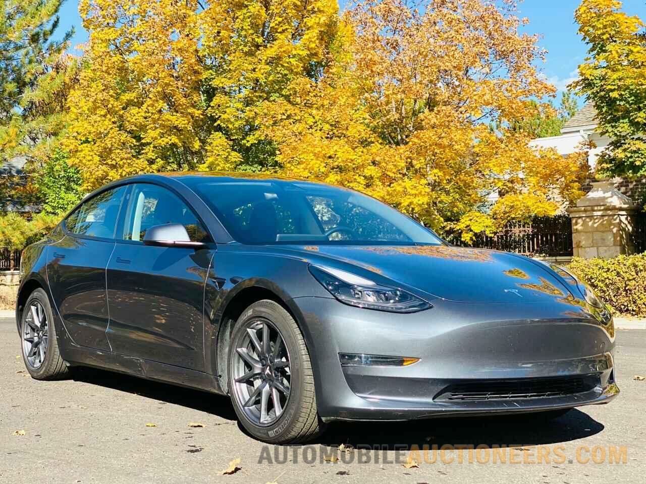 5YJ3E1EA9PF396883 TESLA MODEL 3 2023