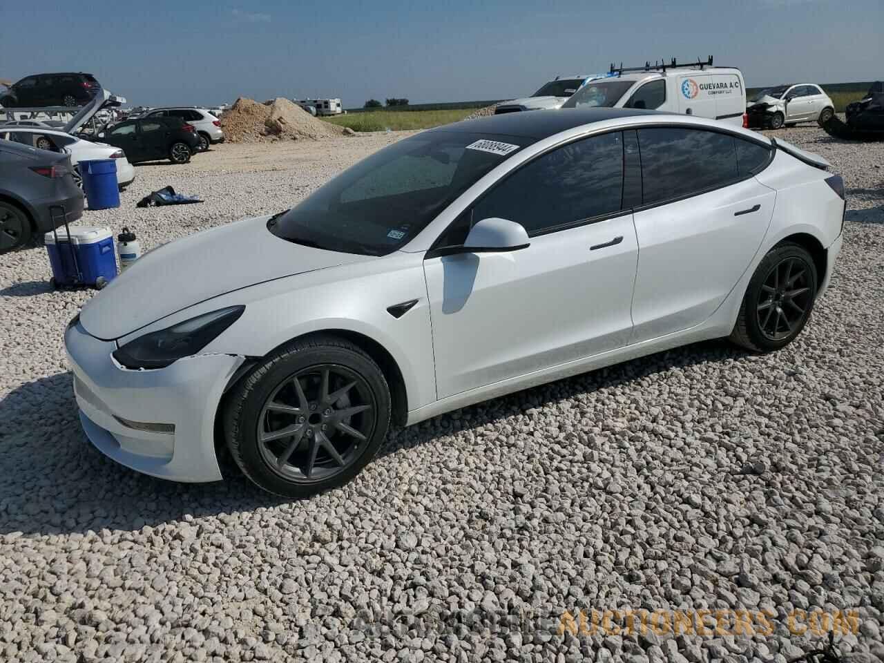 5YJ3E1EA9PF438212 TESLA MODEL 3 2023