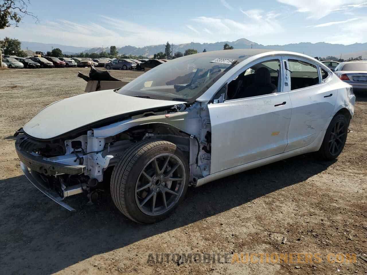 5YJ3E1EA9PF542716 TESLA MODEL 3 2023