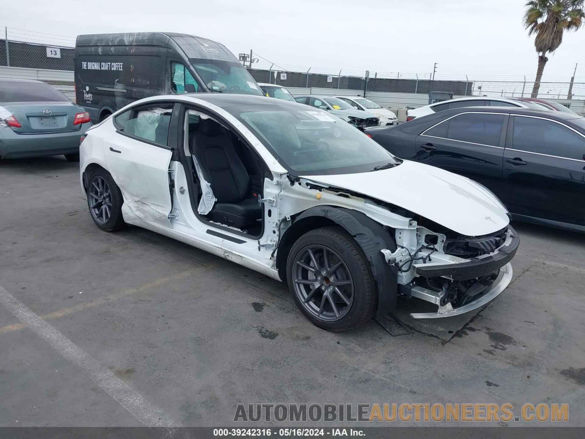 5YJ3E1EA9PF561217 TESLA MODEL 3 2023