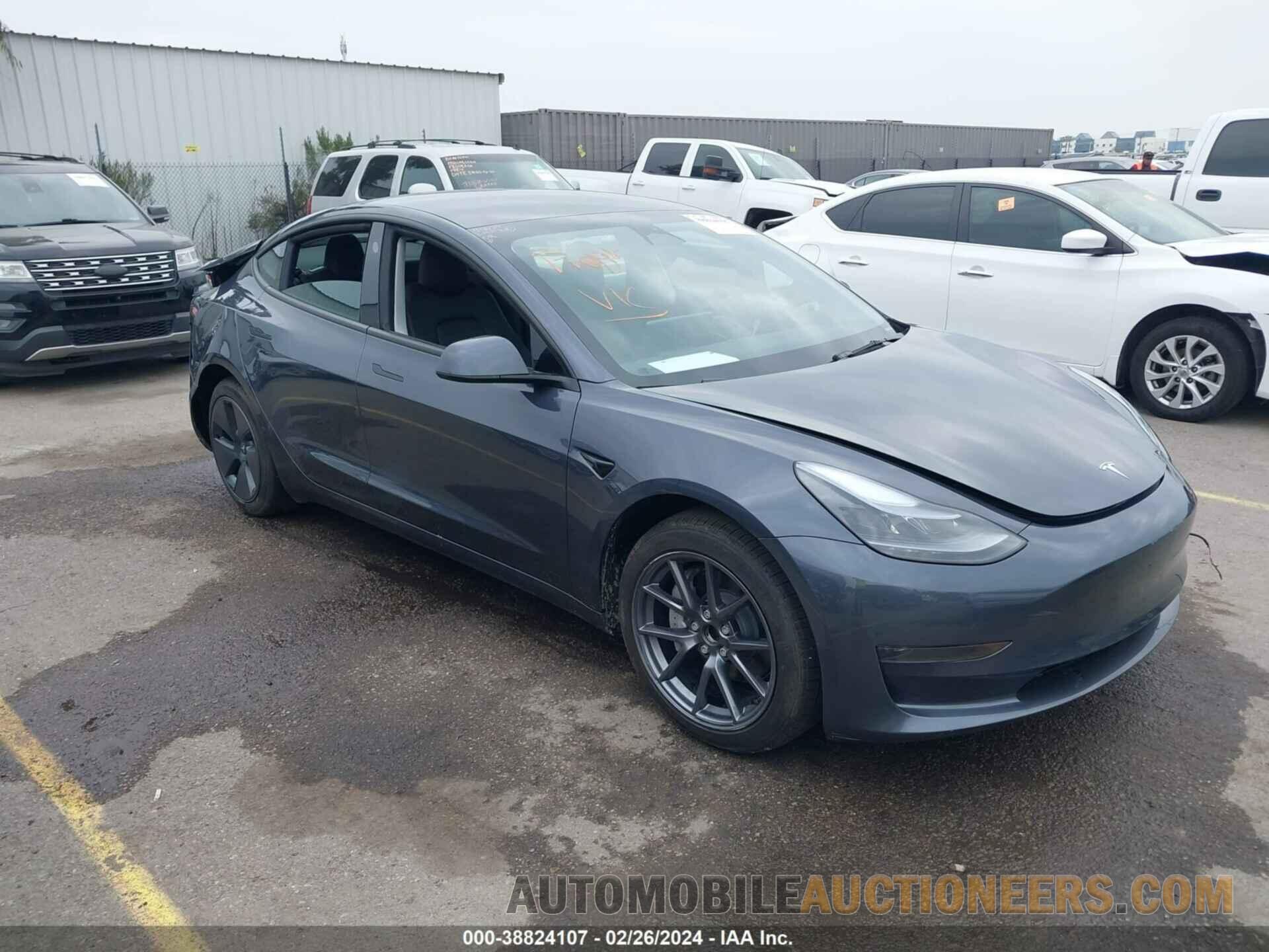 5YJ3E1EA9PF688677 TESLA MODEL 3 2023