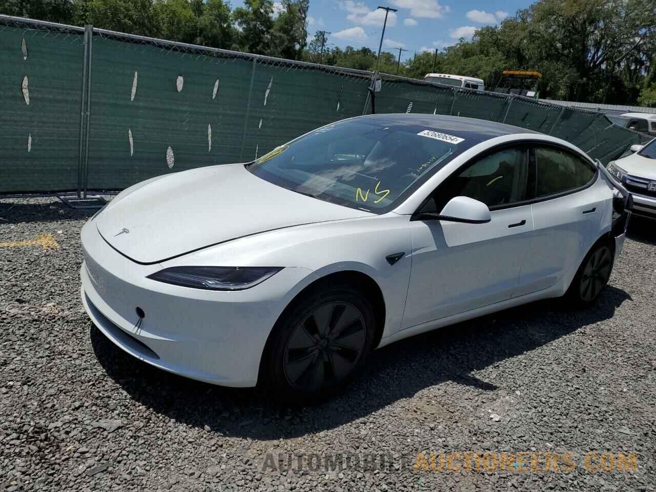 5YJ3E1EA9RF722393 TESLA MODEL 3 2024