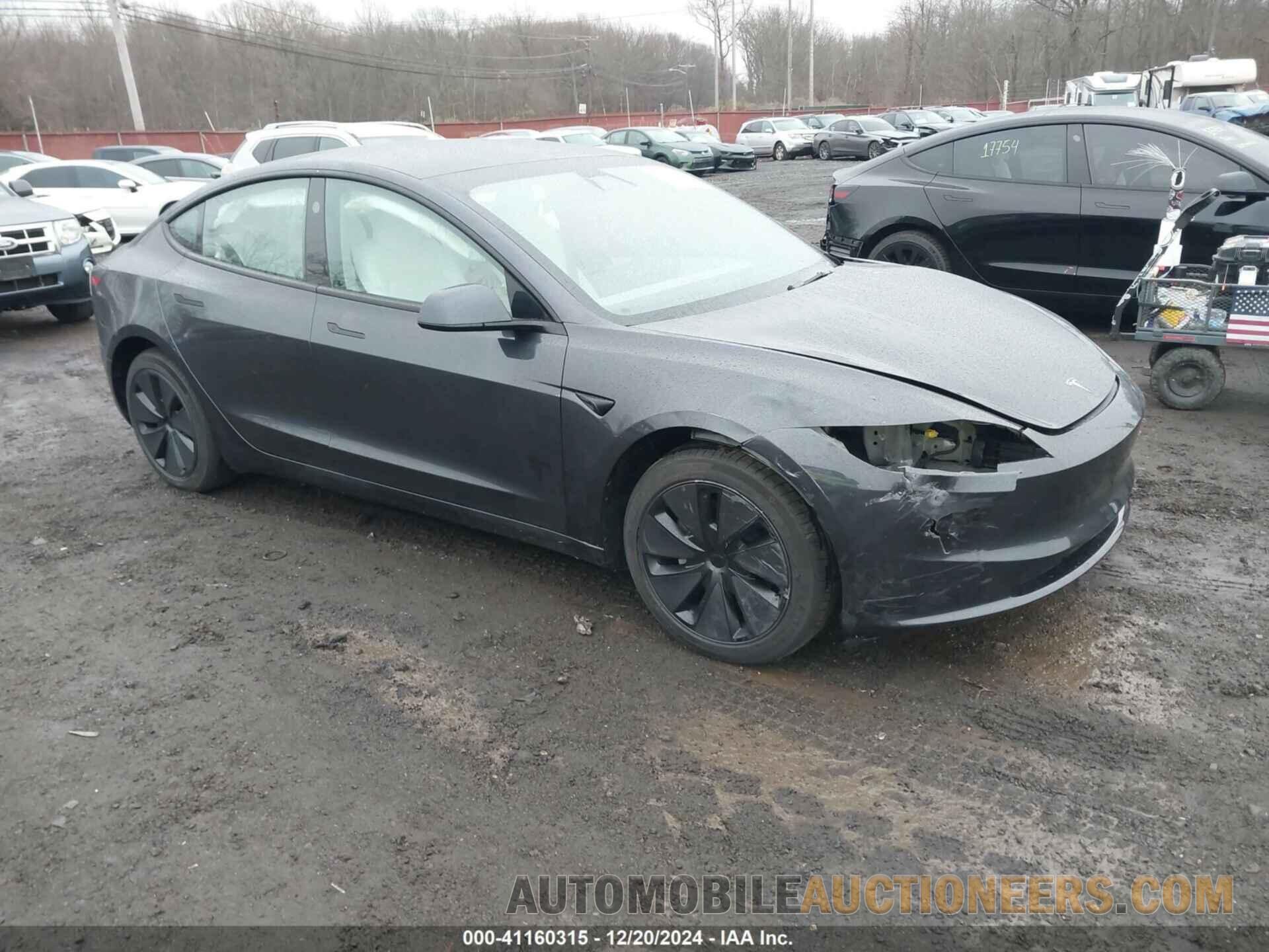 5YJ3E1EA9RF858829 TESLA MODEL 3 2024