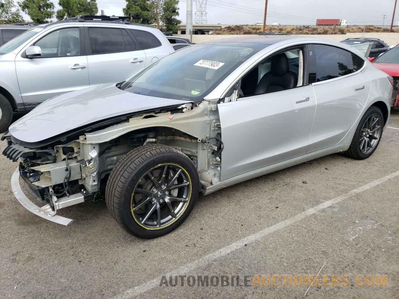 5YJ3E1EAXHF001353 TESLA MODEL 3 2017