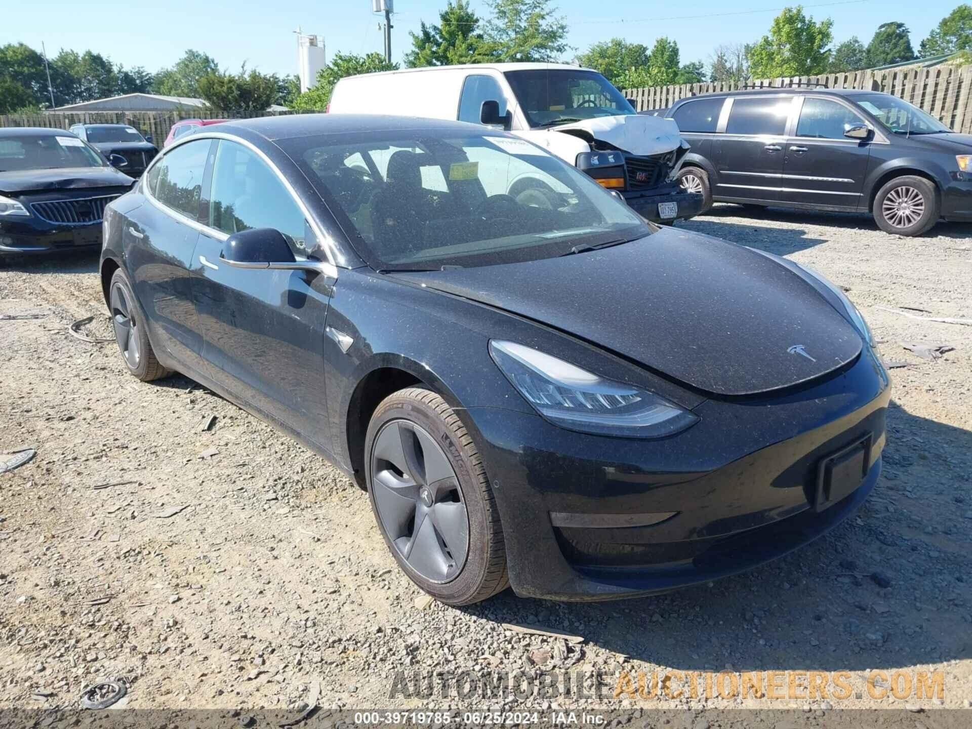 5YJ3E1EAXJF004954 TESLA MODEL 3 2018