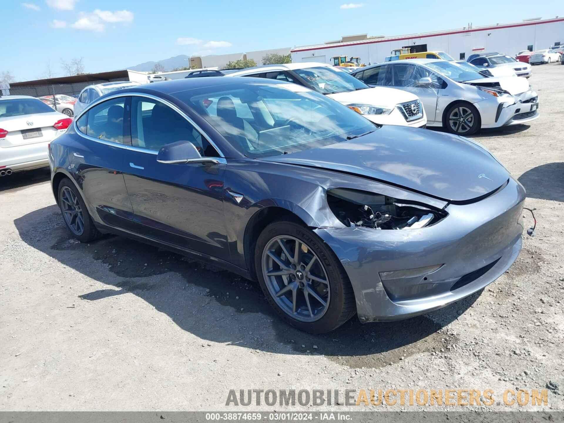 5YJ3E1EAXJF014156 TESLA MODEL 3 2018