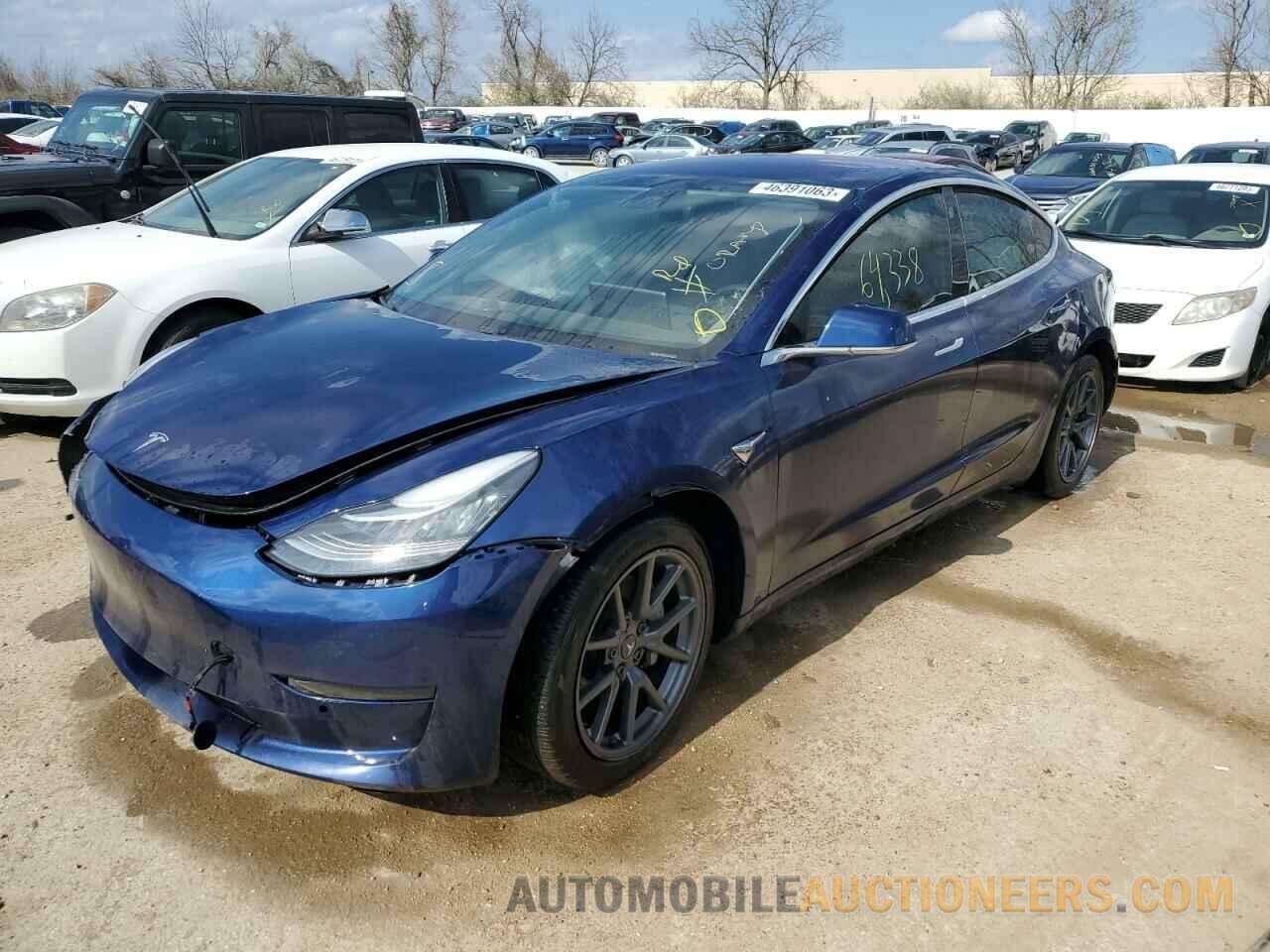 5YJ3E1EAXJF014643 TESLA MODEL 3 2018