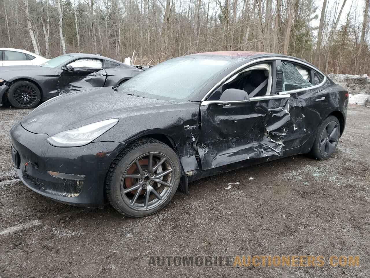 5YJ3E1EAXJF020961 TESLA MODEL 3 2018